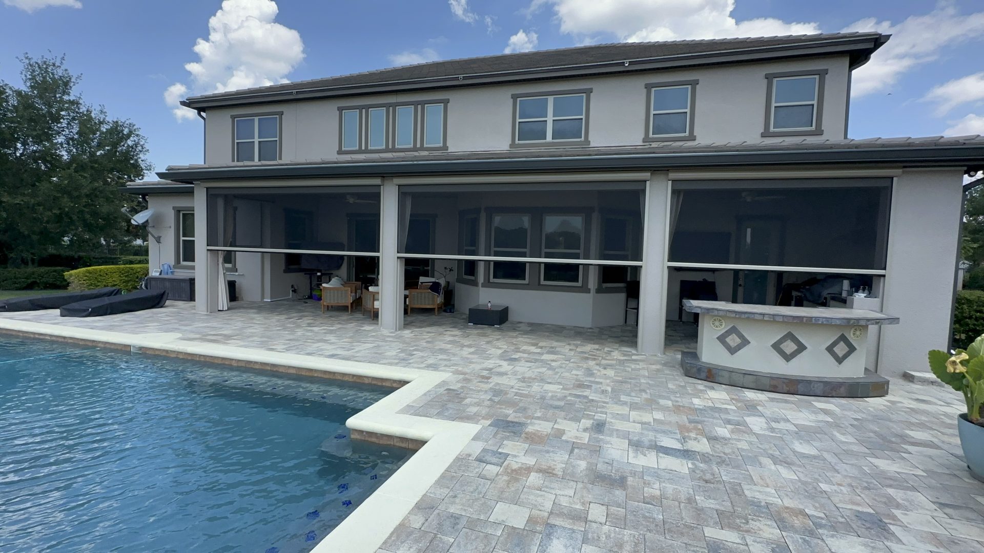 retractable screen daytona beach